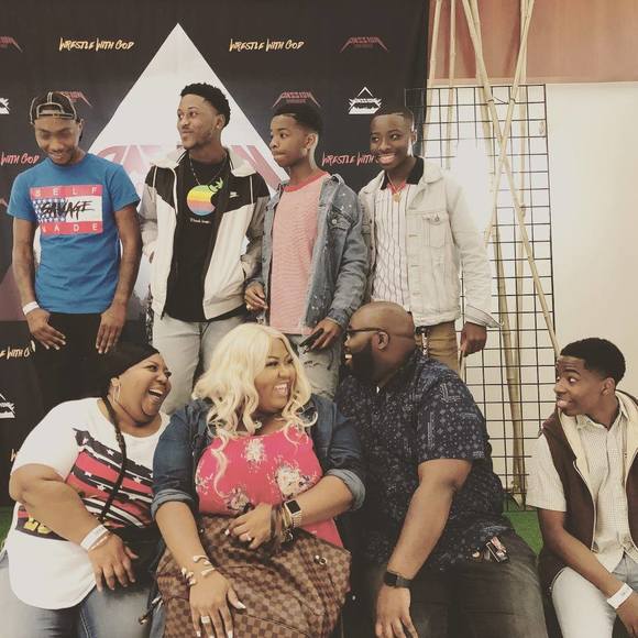 Meet your Posher, Jacquetta - Picture 1 of 1